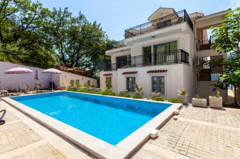 Квартира, 883 м², 250 000$ — FAKTOR